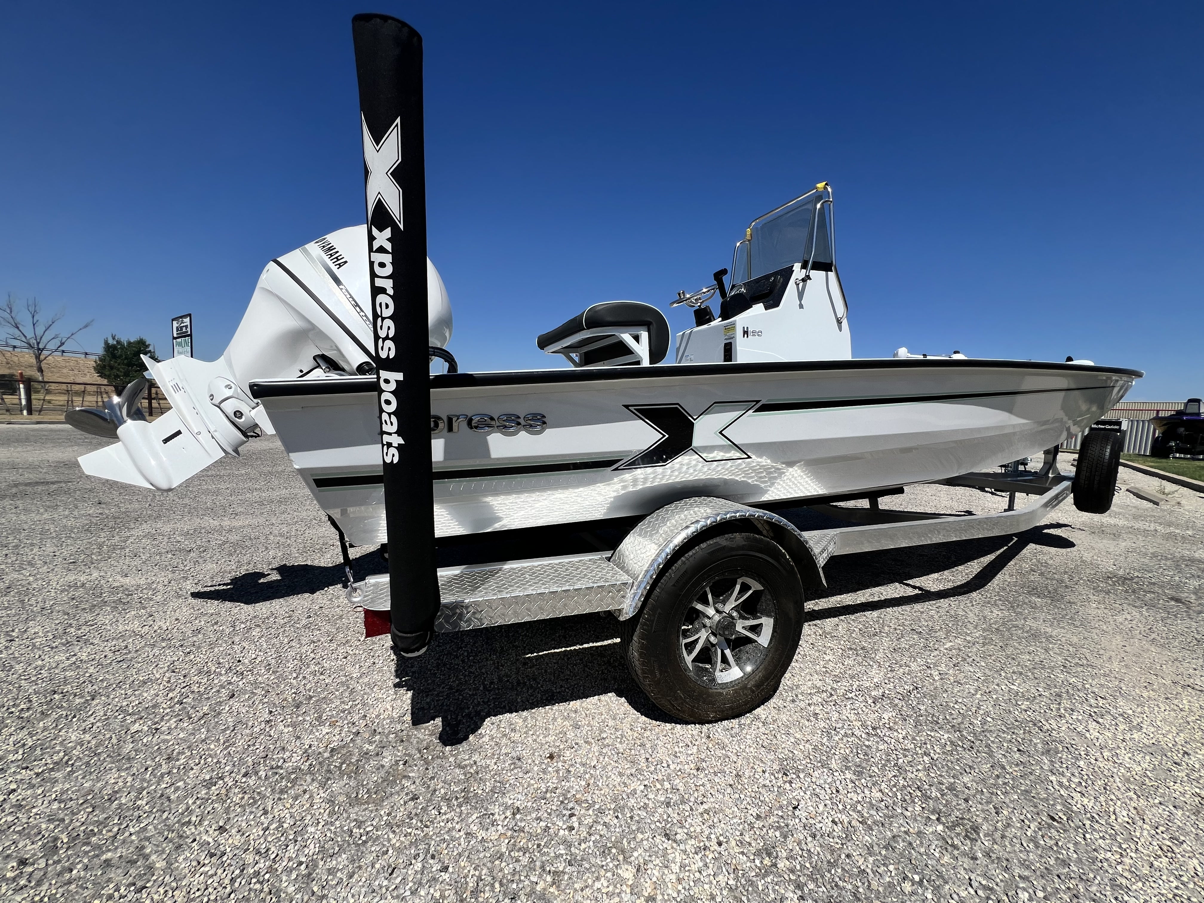 2027 Xpress H190B